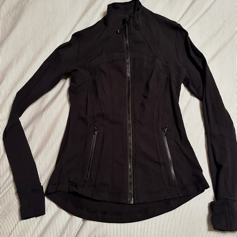 Lululemon define black size s